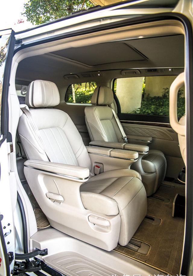 和GL8一字之差的GM8能再创传奇么|传祺GM8