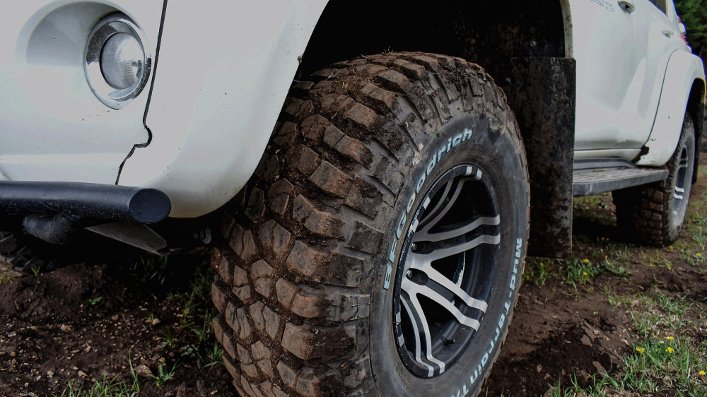 AT38北极卡车极地普拉多老掌沟越野测试实录