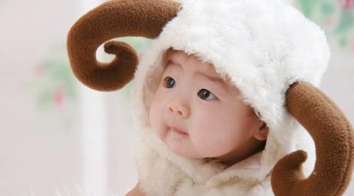 宝宝睡姿竟然可以改变五官? 新妈妈们看过来!