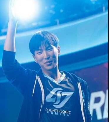 英雄联盟历史上最强的九个adc选手,你知道几个