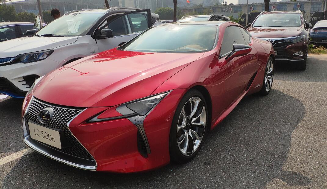 广州车展探馆：雷克萨斯LC500h实车