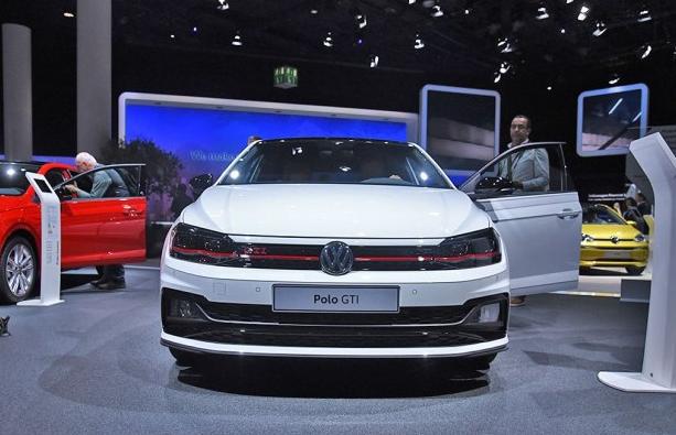 237Km的极速 全新POLO GTI 直接叫板奔驰小钢炮