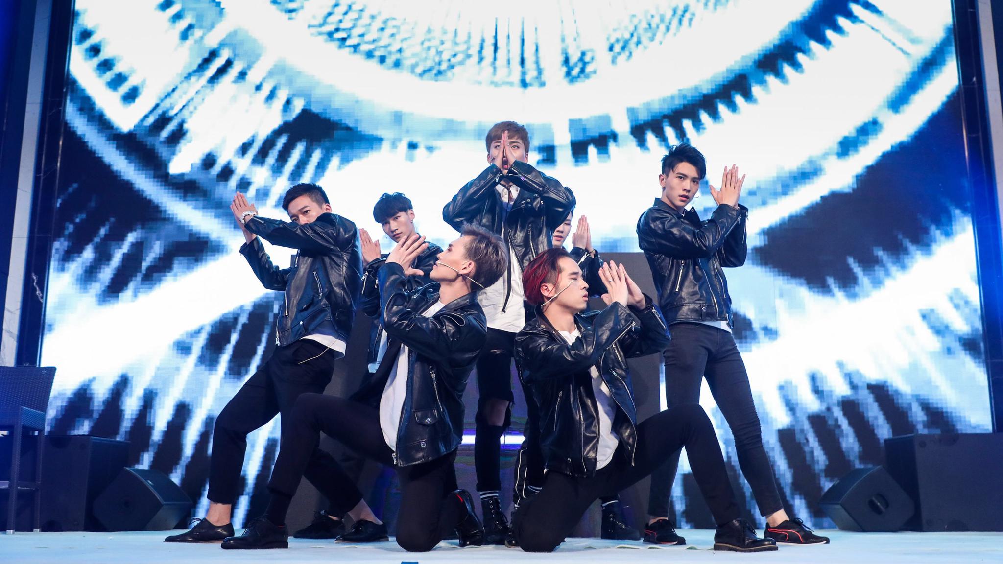 2018华谊兄弟时尚之夜发布战略计划助力新星