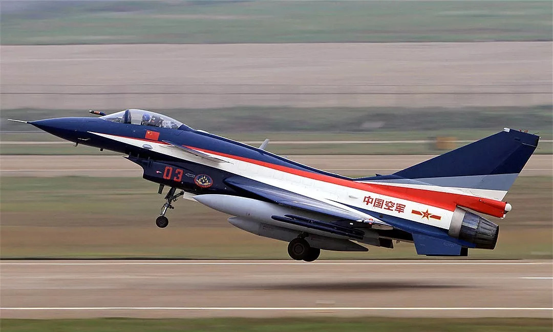 网传照片透露歼十C改进型又添神装备,将大幅提