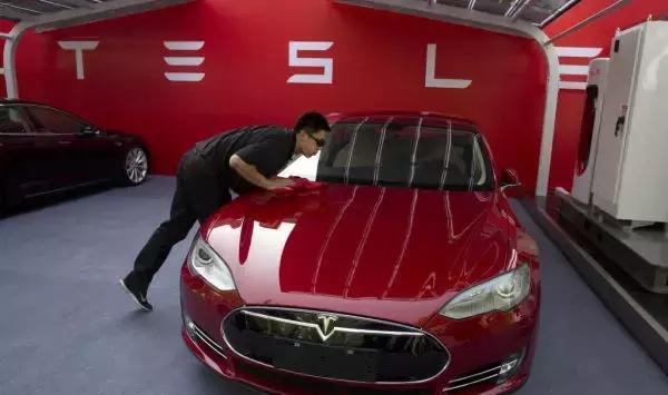 多事之秋的特斯拉在华发展或受阻：豪华定位名难符实