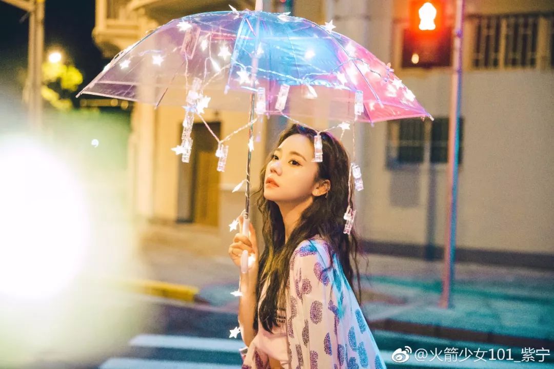 孟美岐、吴宣仪宣布退团,中国偶像经纪最大的