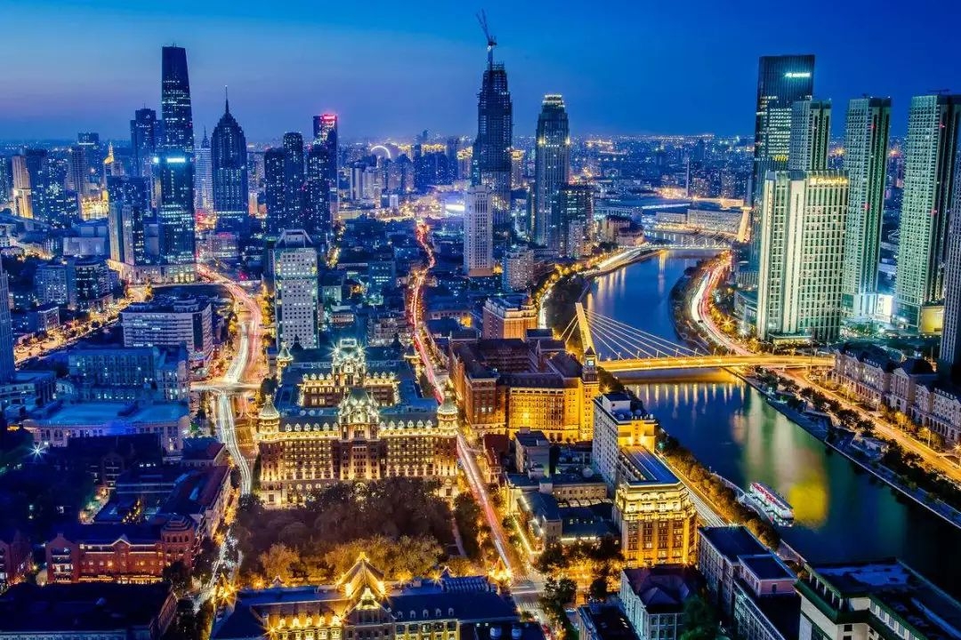 中国四大直辖市之一的天津近年经济发展乏力,