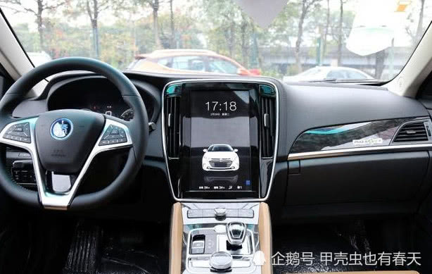 国内新能源汽车的标杆，外观比雅阁好看，配1.5T油耗仅1L，