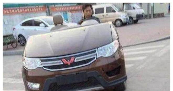 五菱宏光也出敞篷跑车了? 开出去路人都纷纷要拍照