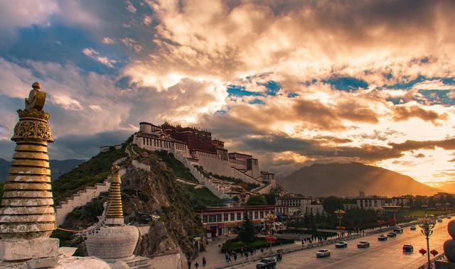 在甘肃竟然有一个可以和西藏媲美的地方，你去过吗？