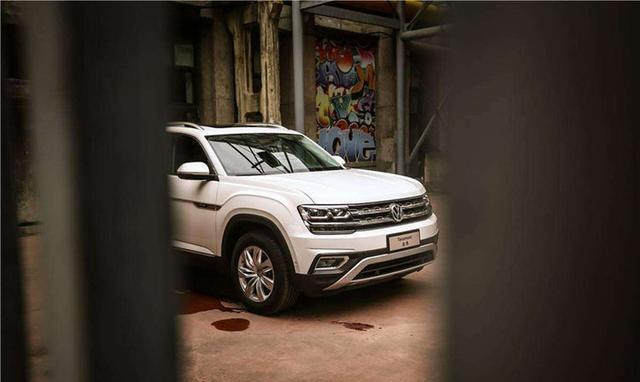 德系这款SUV卖50万, 使用途观L底盘, 加价5万还得等半年