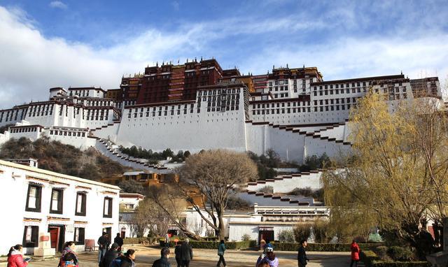 去拉萨旅行,为什么布达拉宫不让拍照?