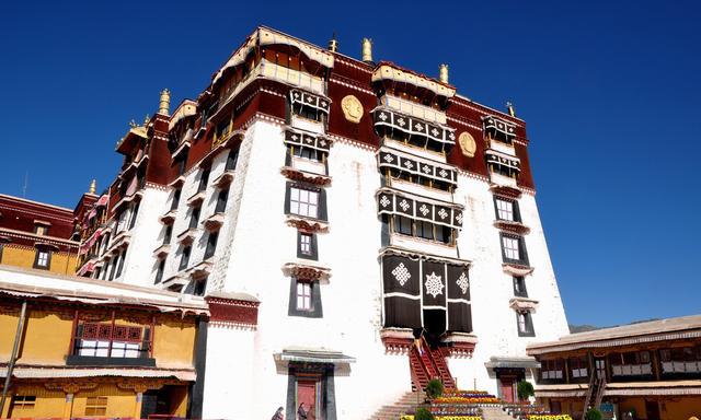 去拉萨旅行,为什么布达拉宫不让拍照?