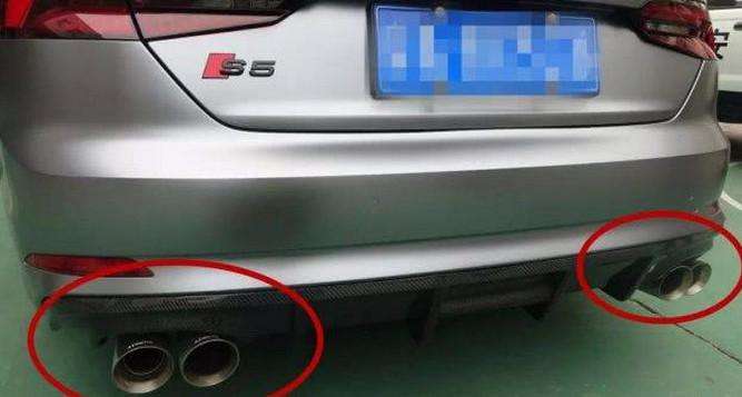 18岁小伙开百万豪车去大学报到，结果刚到校就被带走！