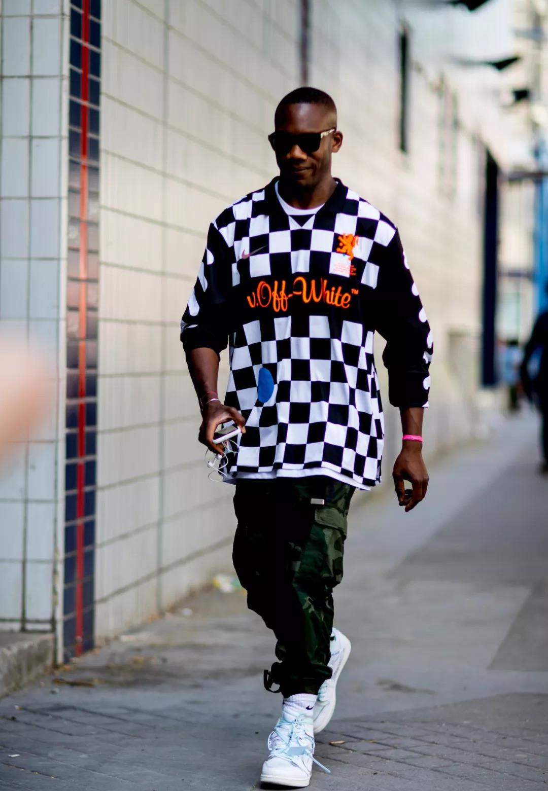 秋冬季节,值得男孩们借鉴的3大运动风穿搭