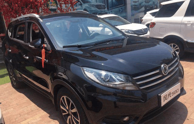 这车绝对是个颜值控, 没选宝骏560和哈弗H6, 终提性价比的它