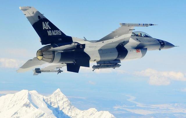 为了对抗中国,美国空军竟然要装备这种外国飞