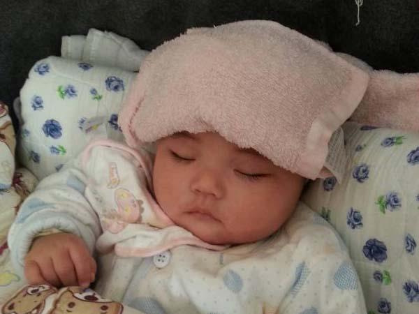 宝宝打完疫苗后高烧不退 突然抽搐 经医生诊断