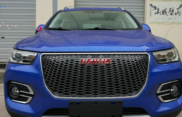 还在考虑缤智？这款10万不到高颜值、性价比突出的小型SUV了解下