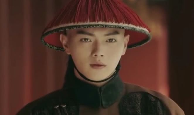 延禧攻略:得知魏璎珞生病,傅恒冒险为她送药,终