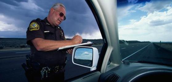 凌度A809软件电子狗后台巡航播报：远离罚单 拒绝被坑！