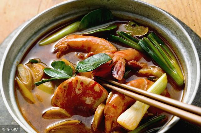 一桌别摆三盘菜,六人别做乌龟席,农村餐桌上