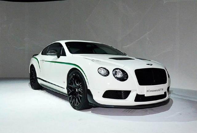 美国人最信赖的车型，最高能跑333，泡妞神器