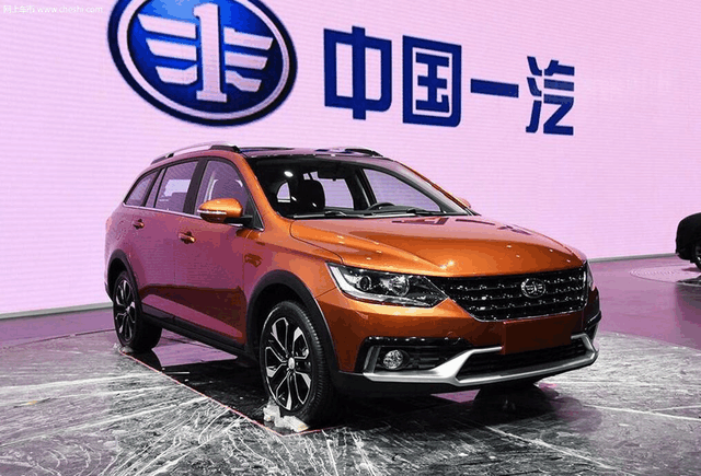 一汽新车拉宝骏五菱宏光下神坛! 1.0T带双人床连住宿都包了