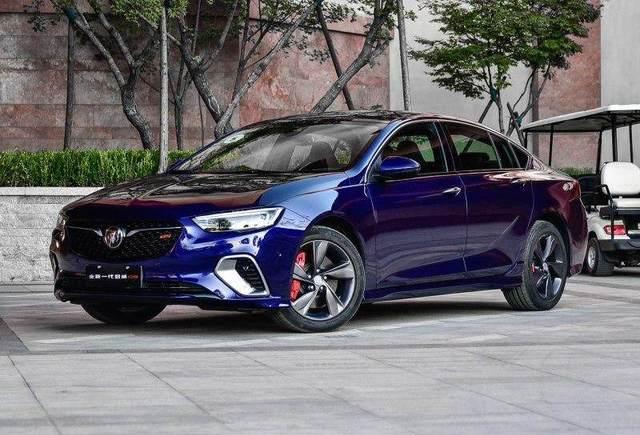 30万以内速度最快的中级车！6秒破百，令迈腾和蒙迪欧无地自容