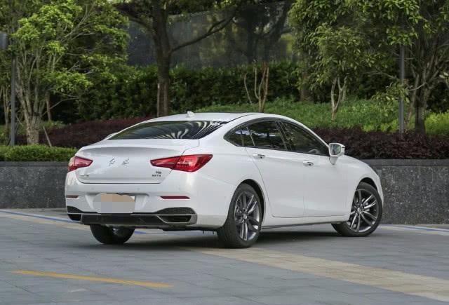 红旗H5售价降至14.98万,开出去比玛莎拉蒂有面