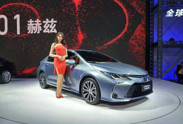 2018年广州车展，我们买不起车，那就看看车模