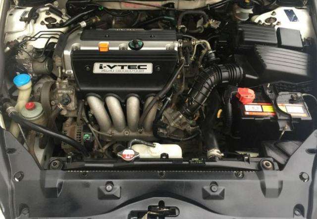 花5万买辆本田雅阁代步，每次回小区时，保安就知道是我回来了