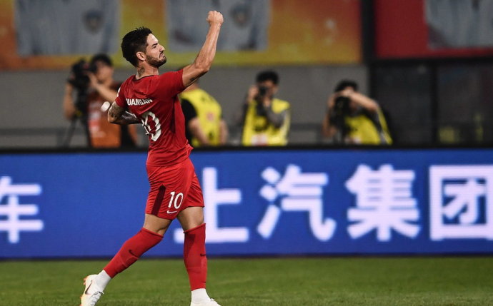 中超第12轮战报+实时积分榜 榜首大战鲁能1比