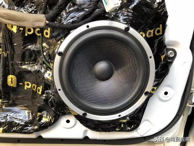 编织欢乐旅程 马自达星骋汽车音响改装意大利卓傲TEMPO3三分频