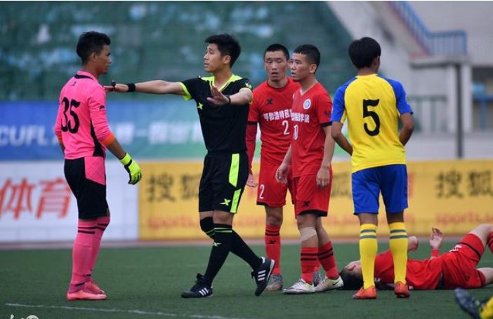 在中国踢球的孩子,足球如何带给他们更好的出