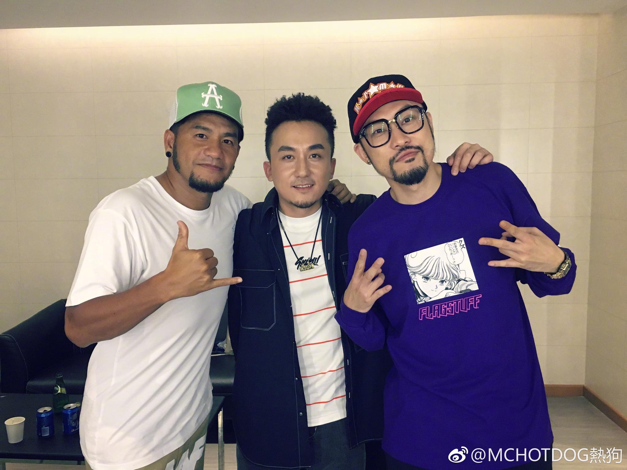 热狗mchotdog图片