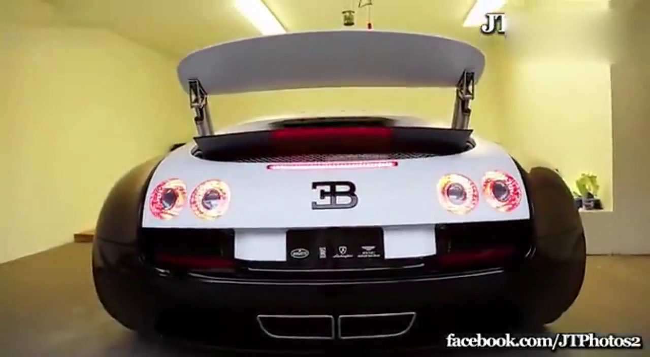 16岁男孩 开全球仅一部超级跑车 布加迪威龙接机