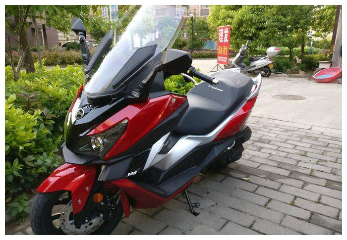 三阳巡弋CRUISYM 300首批提车,超帅的运动大绵羊