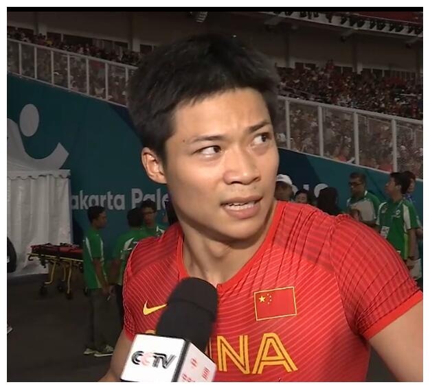 亚运会100米预赛,跑得最慢的人,让人无比心酸