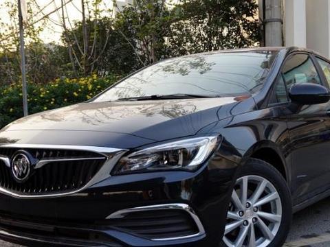 思域的崩溃了!这车空间比朗逸都大,落地价才10万!!