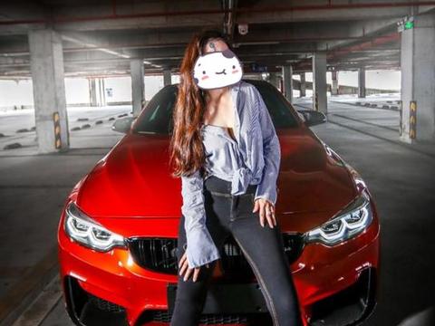 120万宝马M4后备箱的加装碳纤维尾翼后,真太帅了!!