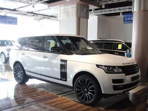 天津保税区展厅,一台白色的路虎揽胜创世,豪华度远超大G!