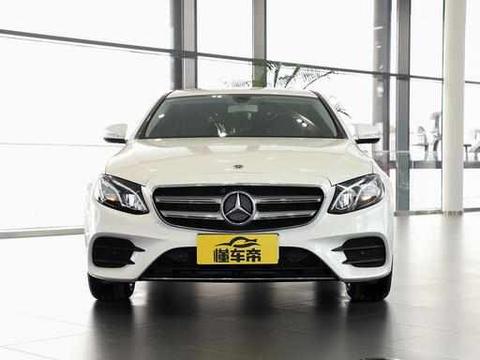 路过的4s店,发现奔驰E级已经降到35。97万了!