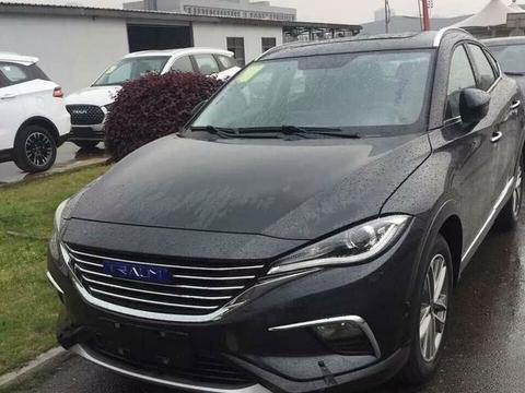 众泰的版马自达CX-4来了,简直一模一样,网友:皮尺部门让人膜!