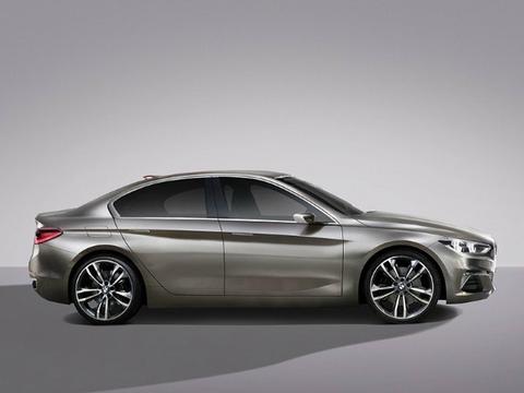 迈腾的敌人来，颜值帅出新天地，开它上路屌丝直接变男神