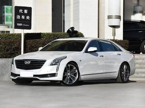 长5米2，轴距3米1，这台C级车直降10万，仅34万买奔驰C级要后悔