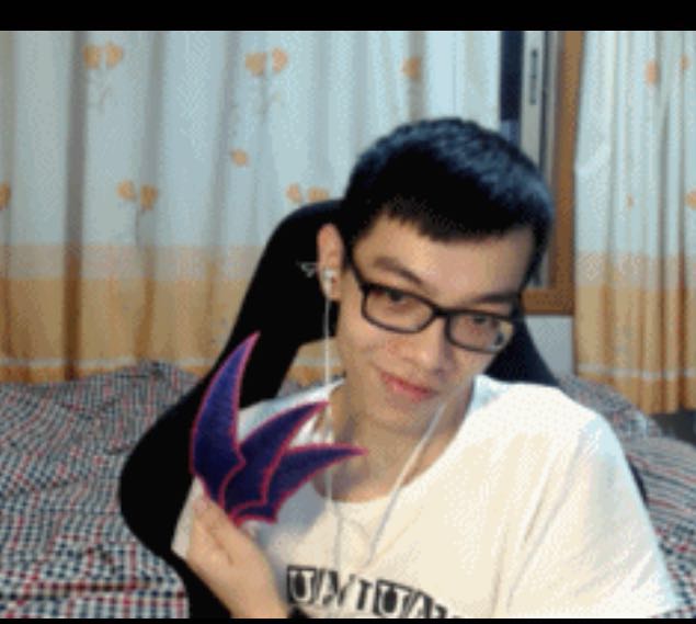 虎牙CD流锤石创始人青蛙能否C位出道?女装大