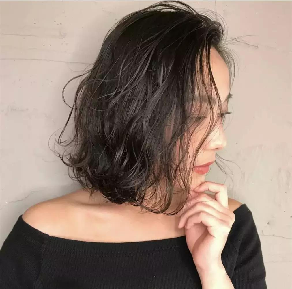 日常系齐肩短发-脱壳发型