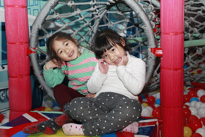 室内儿童乐园加盟店在将来会有更广阔的发展空