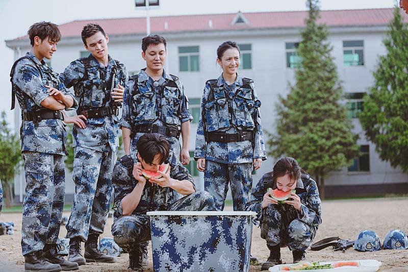 真正男子汉教官现状:王威光荣退役,而他在维和